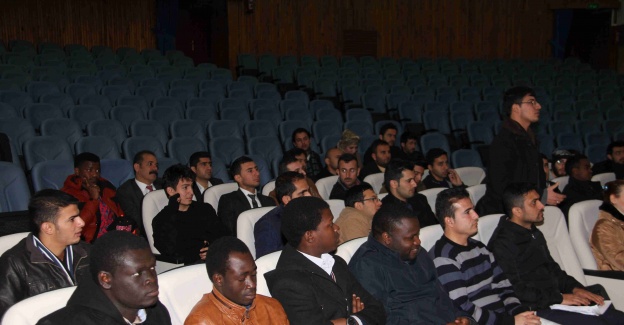 Elazığ'da 'Yabancılar Uyum ve İletişim' konferansı yapıldı