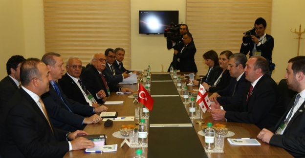 Erdoğan, Gürcü mevkidaşı ile görüştü