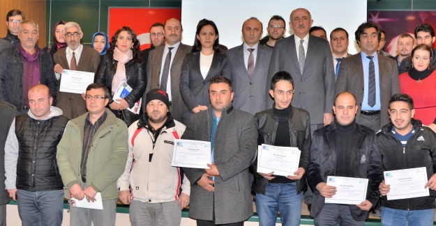 Erzurum'da 198 girişimci adayı sertifika aldı