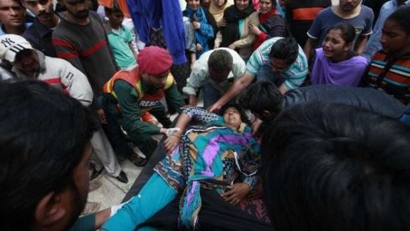 Pakistan'da kiliseye saldırı: 14 ölü 60'ın üzerinde yaralı var!